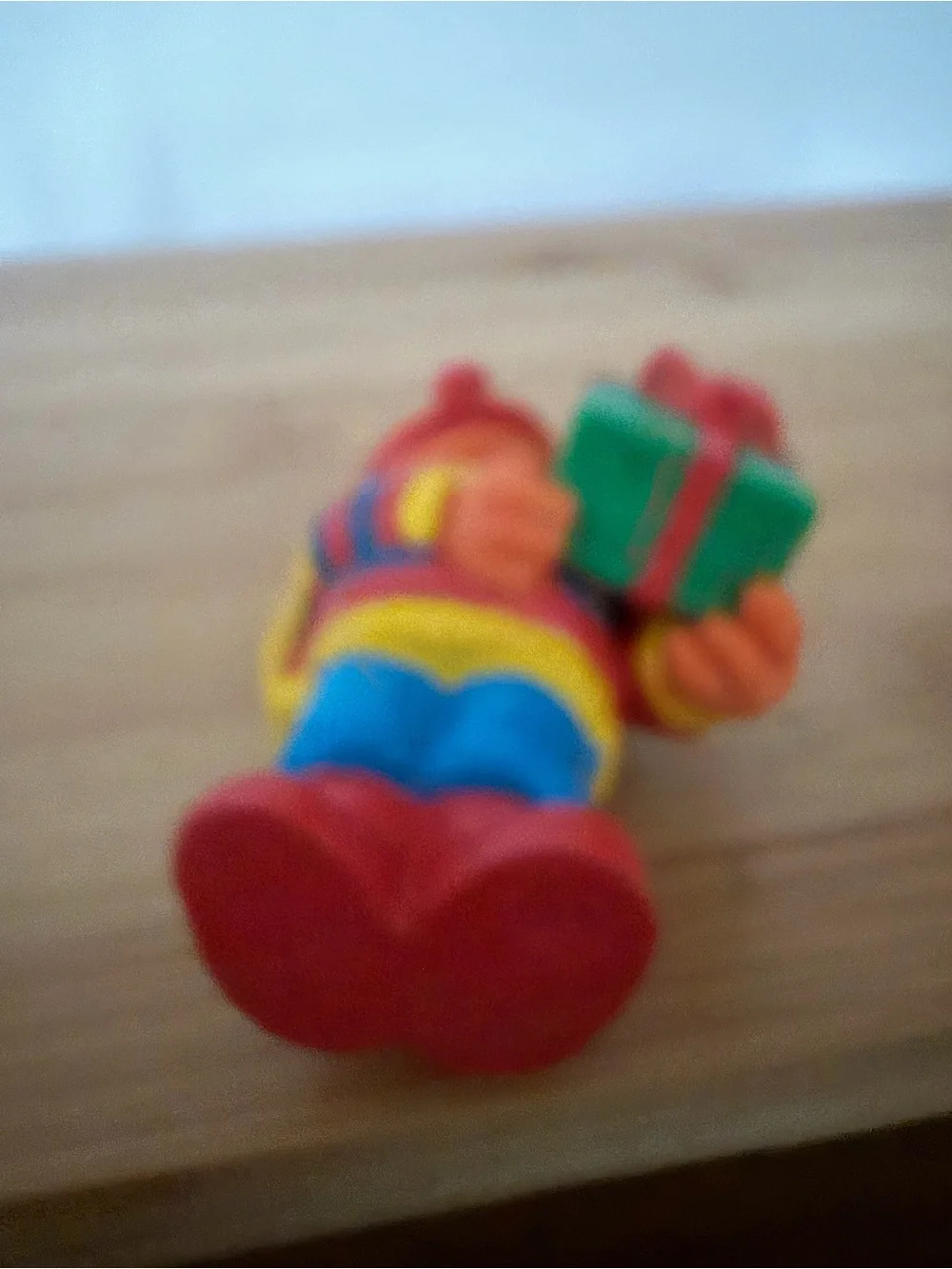 Vintage Sesame Street 2.5” Ernie Christmas Santa Muppets Applause Figure caketop